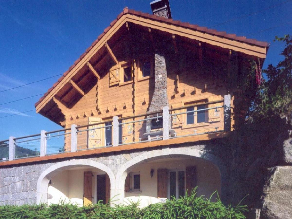 Chalet Charmant A La Bresse Avec Terrasse Et Jardin Cloture エクステリア 写真